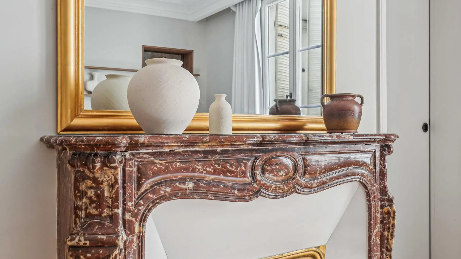 Magnificent Flat - 2Br-6P - Champs Elysees Paris 0*,  France